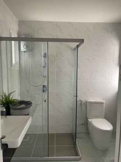 12R0525 ให้เช่าบ้านเดี่ยวสองชั้น 4 ห้องนอน 3 ห้องน้ำ ราคา 85,000/เดือน โซนถลาง