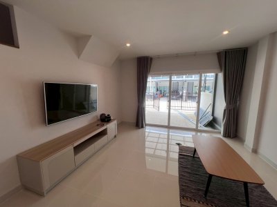 12R0526 ให้เช่าบ้านแฝดสองชั้น 3 ห้องนอน 3 ห้องน้ำ ราคา 40,000/เดือน โซนถลาง