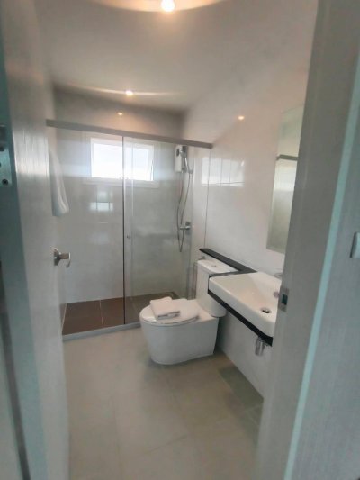 12R0527 Pool villa ให้เช่า 4 ห้องนอน 3 ห้องน้ำ ราคา 90,000/เดือน โซนถลาง