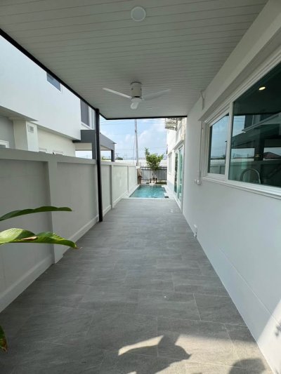 12R0528 Pool villa ให้เช่า 3 ห้องนอน 3 ห้องน้ำ ราคา 90,000/เดือน โซนถลาง