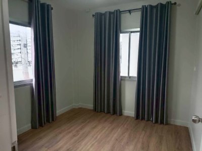 12R0530 ให้เช่าบ้านแฝดสองชั้น 3 ห้องนอน 2 ห้องน้ำ ราคา 35,000/เดือน โซนถลาง