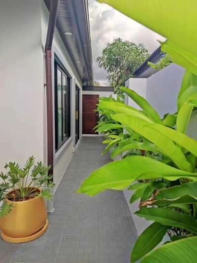 12R0531 ให้เช่า pool villa 3 ห้องนอน 5 ห้องน้ำ ราคา 90,000/เดือน โซนถลาง