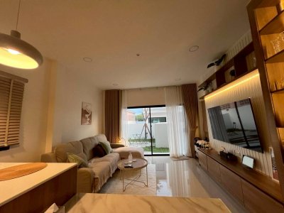 12R0536 ให้เช่าบ้านแฝดสองชั้น 3 ห้องนอน 2 ห้องน้ำ ราคา 35,000/เดือน โซนถลาง