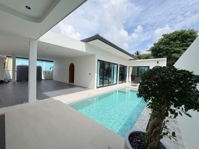 12R0537 Pool villa for rent 3 bedroom 3 bathroom 120,000/month at thalang