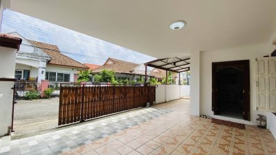 12R0541 ให้เช่าบ้านเดี่ยวชั้นเดียว 3 ห้องนอน 2 ห้องน้ำ ราคา 50,000/เดือน โซนถลาง