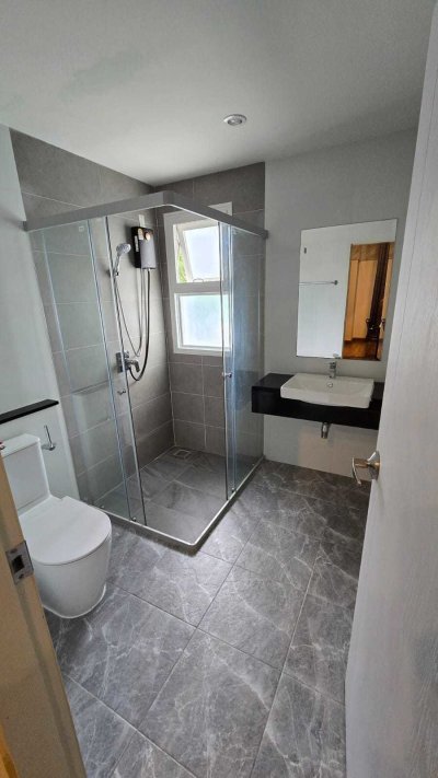 12R0542 ให้เช่าบ้านเดี่ยวสองชั้น 5 ห้องนอน 4 ห้องน้ำ ราคา 85,000/เดือน โซนถลาง