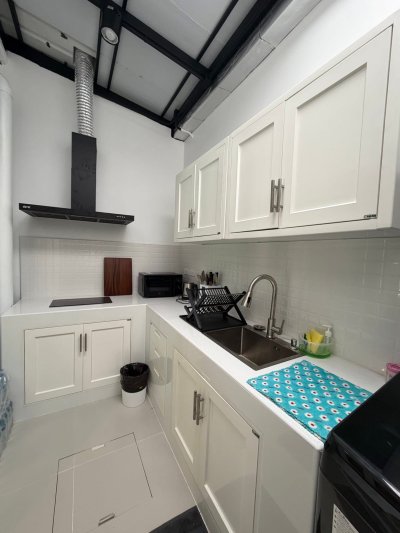 12R0543 ให้เช่าบ้านแฝดสองชั้น 3 ห้องนอน 3 ห้องน้ำ ราคา 35,000/เดือน โซนถลาง