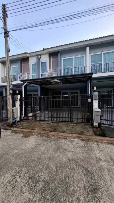 12R0544 ให้เช่าบ้านแฝดสองชั้น 3 ห้องนอน 2 ห้องน้ำ ราคา 25,000/เดือน โซนถลาง