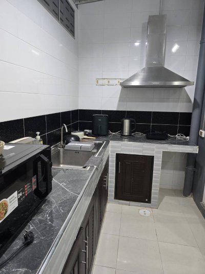 12R0544 ให้เช่าบ้านแฝดสองชั้น 3 ห้องนอน 2 ห้องน้ำ ราคา 25,000/เดือน โซนถลาง