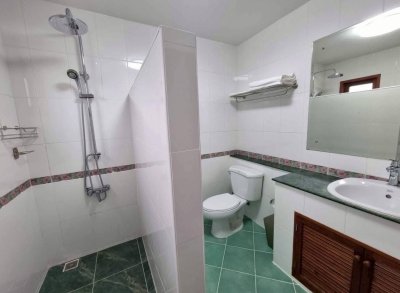 12R0556 This house for rent 3 bedroom 3 bathroom 65,000/month at thalang