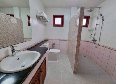 12R0556 This house for rent 3 bedroom 3 bathroom 65,000/month at thalang