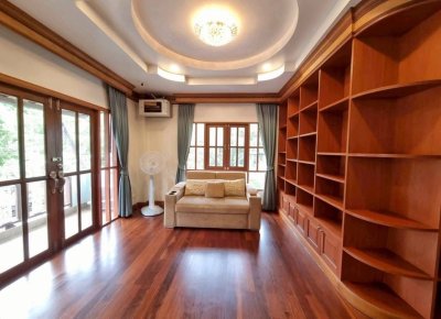 12R0556 This house for rent 3 bedroom 3 bathroom 65,000/month at thalang