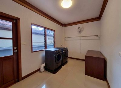 12R0556 This house for rent 3 bedroom 3 bathroom 65,000/month at thalang