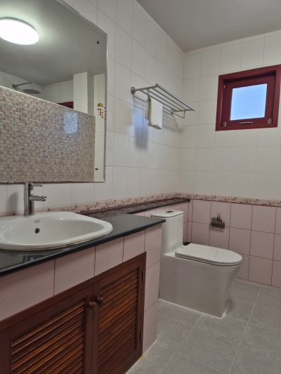 12R0556 This house for rent 3 bedroom 3 bathroom 65,000/month at thalang