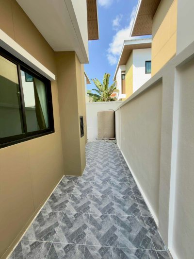 12R0563 This house for rent 4 bedroom 3 bathroom 55,000/month at thalang