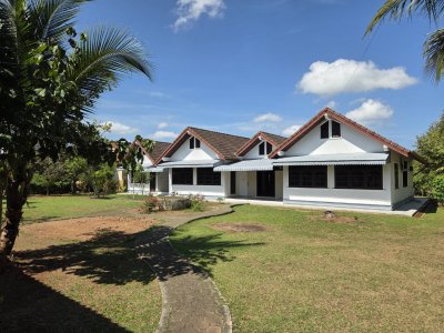 12R0567 This house for rent 3 bedroom 2 bathroom 55,000/month at thalang