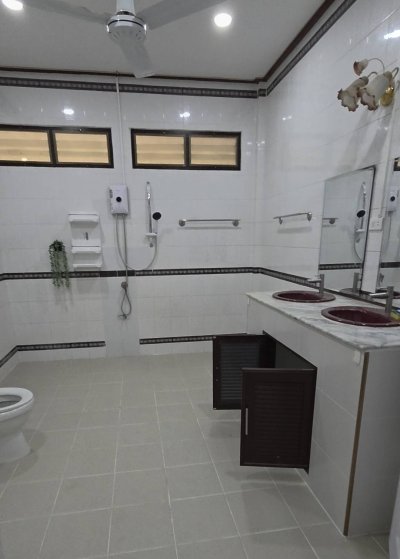 12R0567 This house for rent 3 bedroom 2 bathroom 55,000/month at thalang