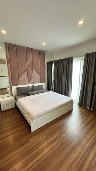 12R0572 ให้เช่าบ้านแฝดสองชั้น 3 ห้องนอน 3 ห้องน้ำ ราคา 38,000/เดือน โซนถลาง