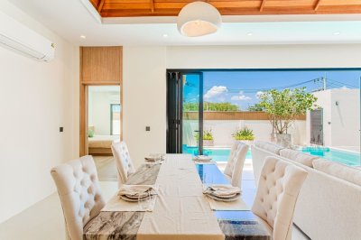 12R0573 ให้เช่า pool villa 3 ห้องนอน 3 ห้องน้ำ ราคา 150,000/เดือน โซนถลาง