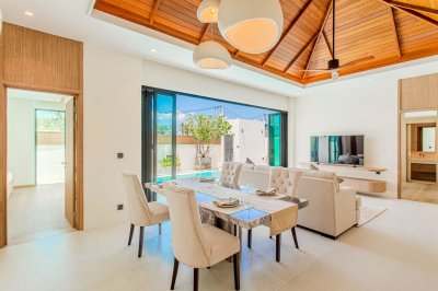 12R0573 ให้เช่า pool villa 3 ห้องนอน 3 ห้องน้ำ ราคา 150,000/เดือน โซนถลาง