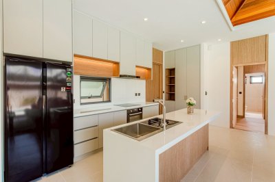 12R0573 ให้เช่า pool villa 3 ห้องนอน 3 ห้องน้ำ ราคา 150,000/เดือน โซนถลาง