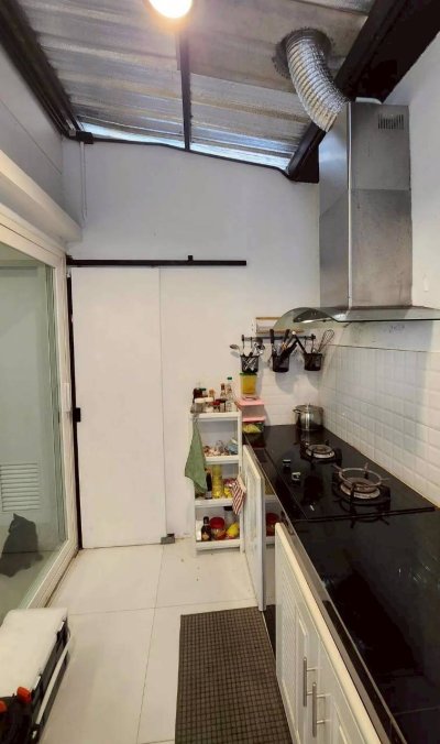 12R0577 ให้เช่าบ้านแฝดสองชั้น 3 ห้องนอน 3 ห้องน้ำ ราคา 38,000/เดือน โซนถลาง