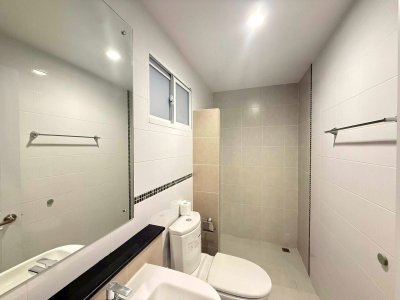 12R0579 ให้เช่าบ้านเดี่ยวสองชั้น 3 ห้องนอน 2 ห้องน้ำ ราคา 38,000/เดือน โซนถลาง