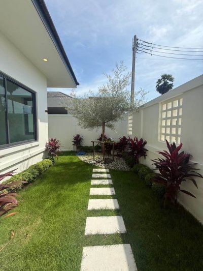 12R0580 ให้เช่าบ้านเดี่ยวชั้นเดียว 2 ห้องนอน 3 ห้องน้ำ ราคา 55,000/เดือน โซนถลาง