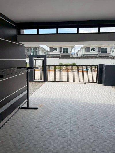 12R0597 This house for rent 3 bedroom 2 bathroom 35,000/month at thalang