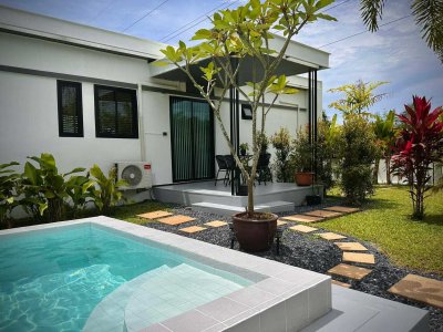 12R0603 ให้เช่า Pool villa 2 ห้องนอน 2 ห้องน้ำ ราคา 55,000/เดือน โซนถลาง