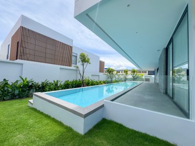 12R0604 Pool villa for rent 5 bedroom 5 bathroom 330,000/month at thalang