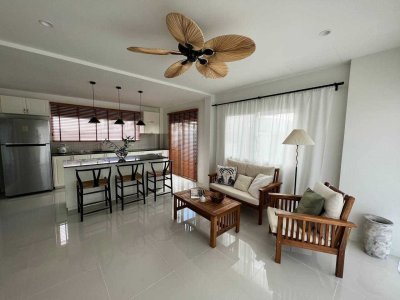12R0606 ให้เช่าบ้านเดี่ยวสองชั้น 3 ห้องนอน 2 ห้องน้ำ ราคา 70,000/เดือน โซนถลาง