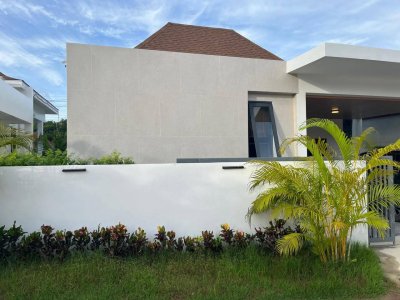 12R0608 Pool villa ให้เช่า 2 ห้องนอน 2 ห้องน้ำ ราคา 65,000/เดือน โซนถลาง