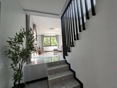 12R0611 ให้เช่าบ้านแฝดสองชั้น 3 ห้องนอน 2 ห้องน้ำ ราคา 45,000/เดือน โซนถลาง