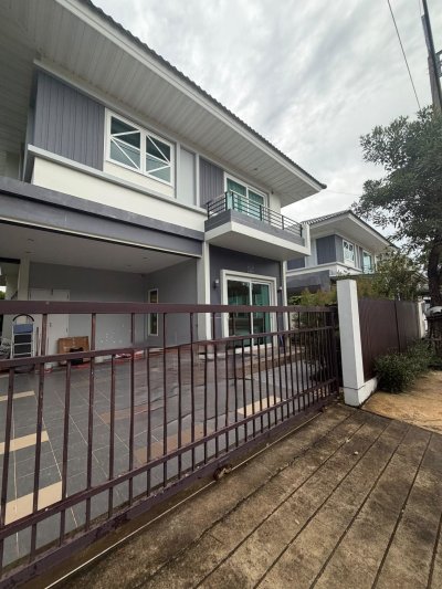 12R0613 This house for rent 4 bedroom 3 bathroom 75,000/month at thalang