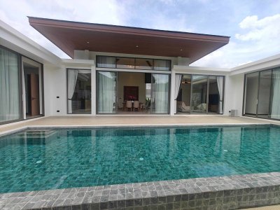 12R0615 ให้เช่า pool villa 3 ห้องนอน 3 ห้องน้ำ ราคา 180,000/เดือน โซนถลาง