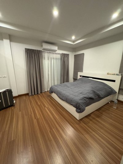 12R0619 This house for rent 4 bedroom 3 bathroom 70,000/month at thalang
