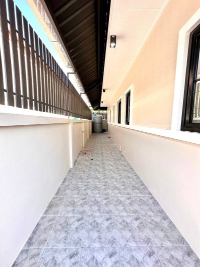 12S0089 This house for sale 3,490,000 bath 3 bedrooms 2 bathrooms location at thalang