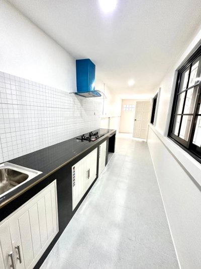 12S0089 This house for sale 3,490,000 bath 3 bedrooms 2 bathrooms location at thalang