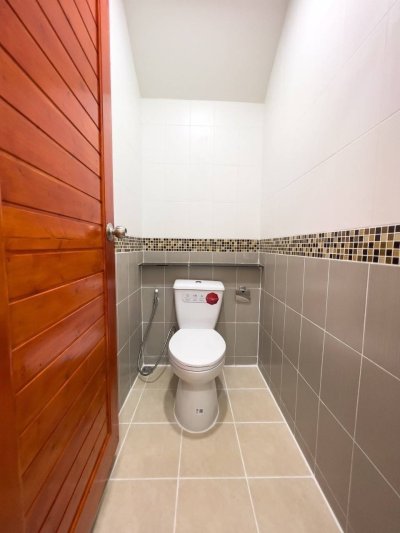 12S0091 This house for sale 2,650,000 baht 3 bedrooms 3 bathrooms location at thalang