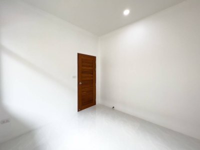 12S0091 This house for sale 2,650,000 baht 3 bedrooms 3 bathrooms location at thalang