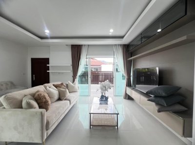 12S0099 ขายพูลวิลล่า ราคา 12,900,000 บาท 3 ห้องนอน 2 ห้องน้ำ โซนถลาง