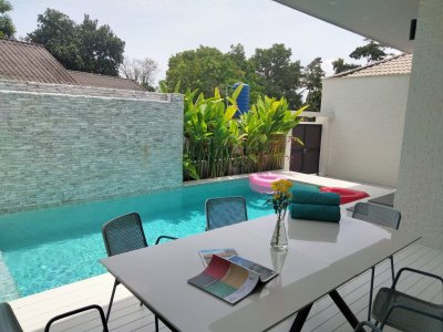 12S0100 Pool villa for sale 15,500,000 baht 3bedrooms 3bathrooms at thalang