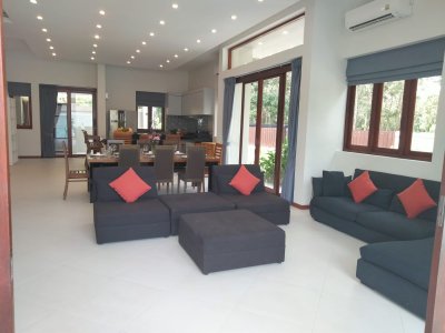 12S0100 Pool villa for sale 15,500,000 baht 3bedrooms 3bathrooms at thalang