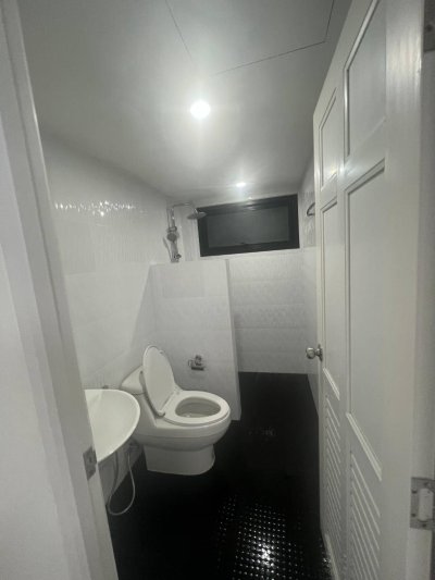 12S0103 ขายพูลวิลล่า ราคา 6,900,000 บาท 4 ห้องนอน 3 ห้องน้ำ โซนถลาง