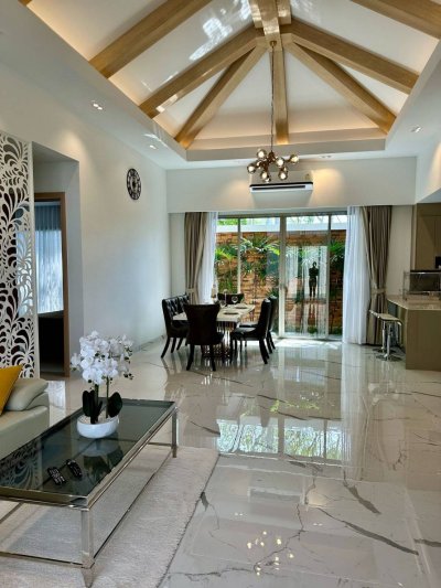 12S0129 ขายพูลวิลล่า ราคา 13,500,000 บาท 3 ห้องนอน 2 ห้องน้ำ โซนถลาง 12S0129 ขายพูลวิลล่า ราคา 13,500,000 บาท 3 ห้องนอน 2 ห้องน้ำ โซนถลาง