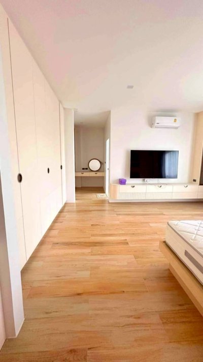 12S0135 ขายพูลวิลล่า ราคา 13,800,000 บาท 3 ห้องนอน 3 ห้องน้ำ โซนถลาง 12S0135 ขายพูลวิลล่า ราคา 13,800,000 บาท 3 ห้องนอน 3 ห้องน้ำ โซนถลาง