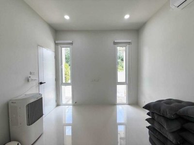 12S0136 This house for sale 3,990,000 baht 2 bedroom 2 bathroom located at thalang