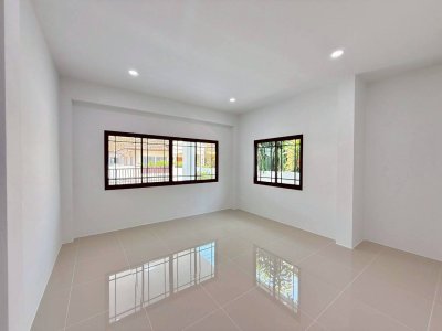 12S0139 This house for sale 4,390,000 baht 3 bedroom 2 bathroom located at thalang