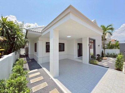 12S0139 This house for sale 4,390,000 baht 3 bedroom 2 bathroom located at thalang